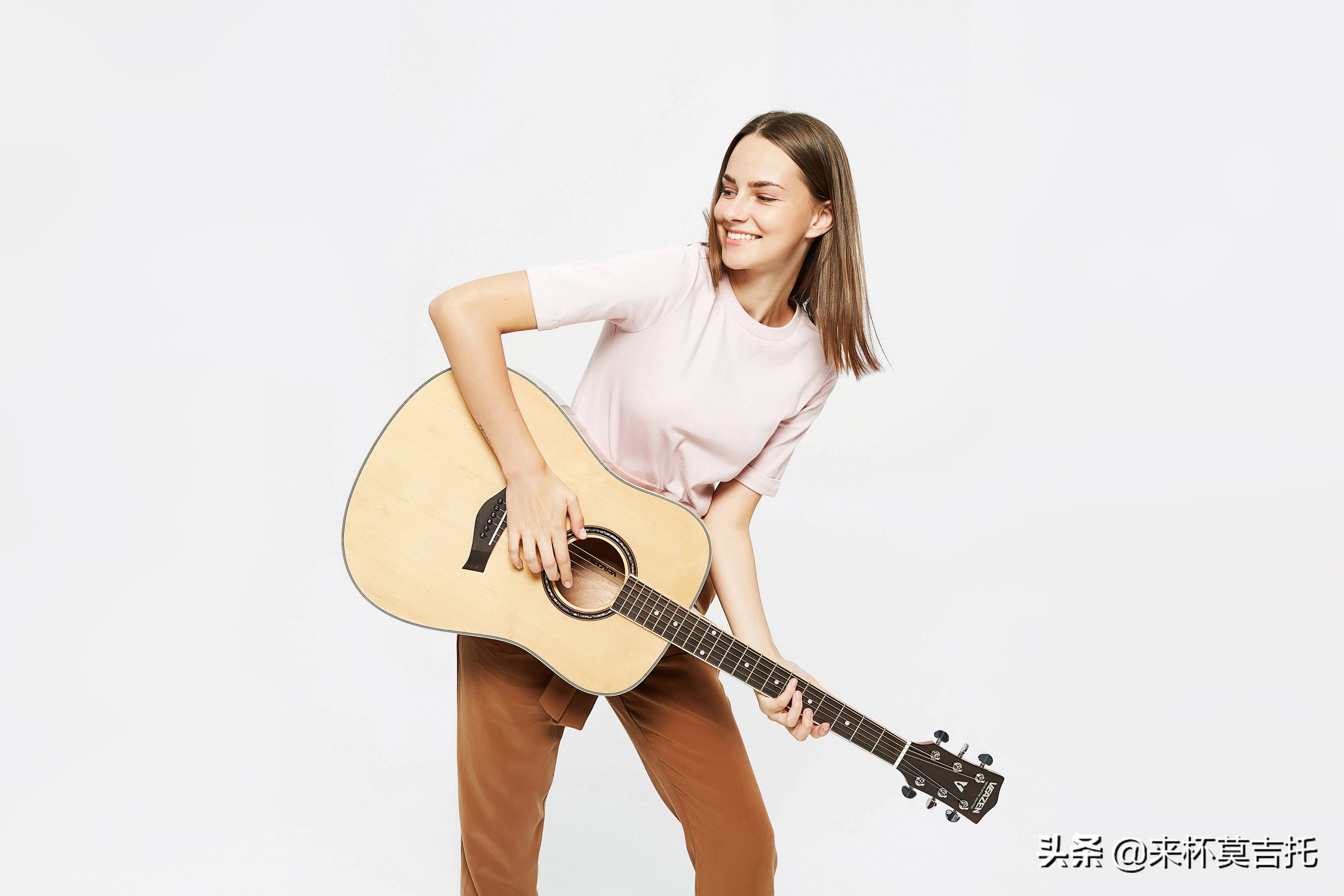 入门单板吉他品牌推荐,初学者吉他1000左右推荐