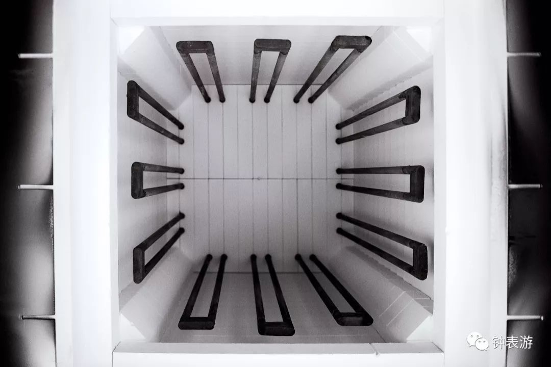 CHANEL香奈儿是专业制表吗？你拥有香奈儿J12吗？