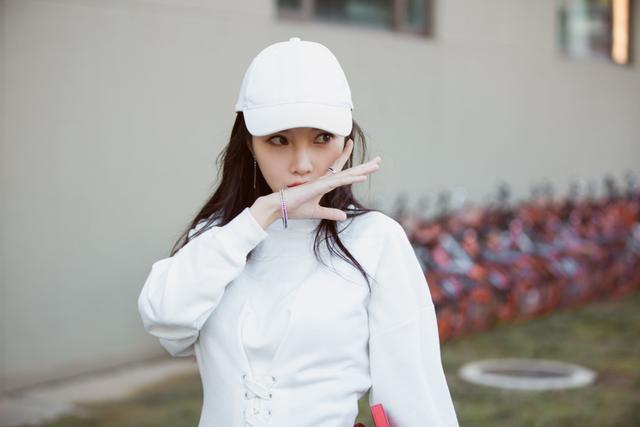 李小璐出生于安徽安庆,李小璐籍贯