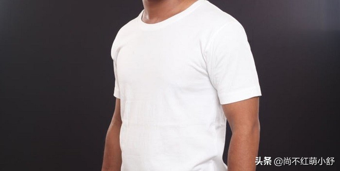 男士短裤搭配技巧明星,男士短裤搭配技巧显瘦