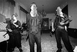 500多人被劫持解救持续126天,被劫持的人质52集完整版