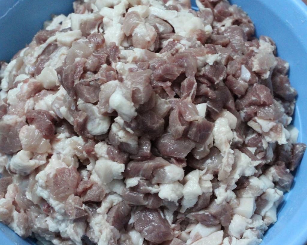 猫咪呕吐不吃猫粮是什么原因,猫咪呕吐怎么判断是猫粮的问题