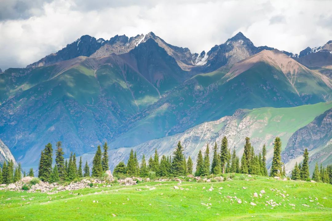 六月的北疆哪些地方值得去,六月的北疆解说