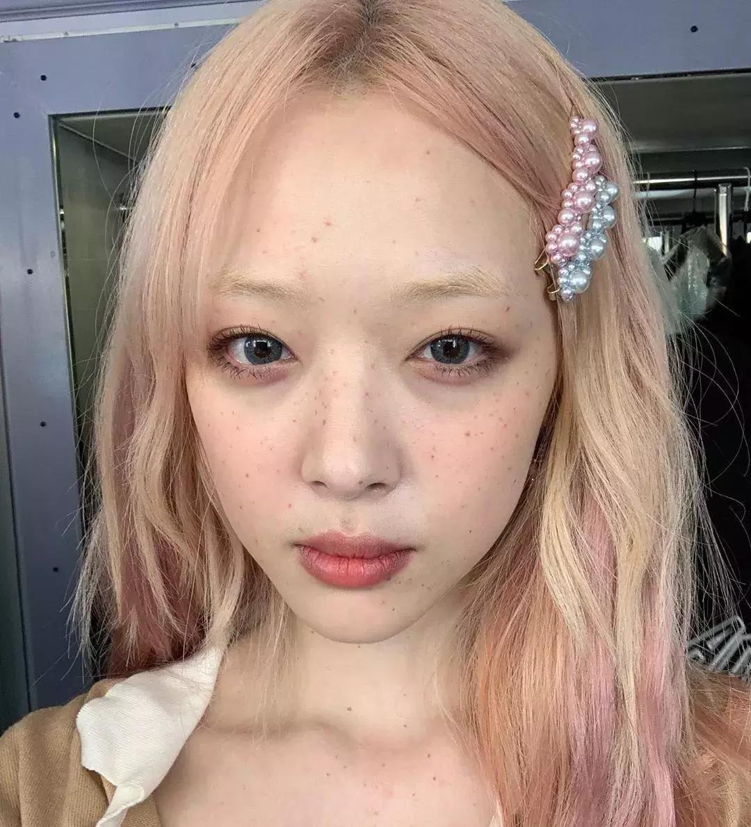 雪莉为什么会变黑,雪莉的照片为什么会越来越模糊