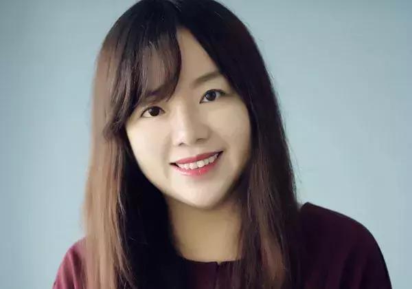 咪蒙公号注销疑遭全网封杀不得转世，细数“鸡汤女王”的商业版图