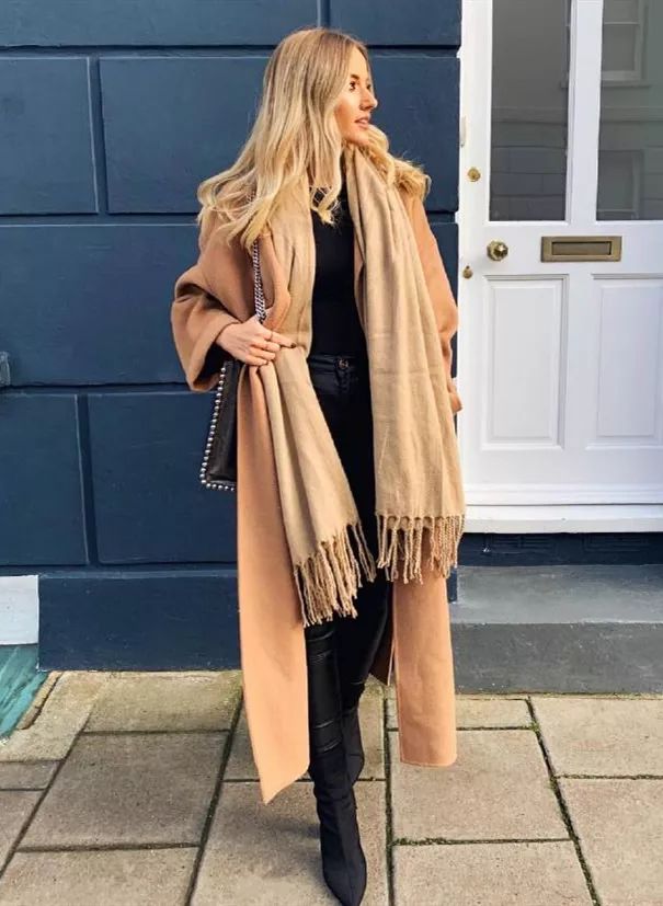 时尚轻奢感明星系列羊羔绒围巾,最潮的围巾的15种戴法超级实用