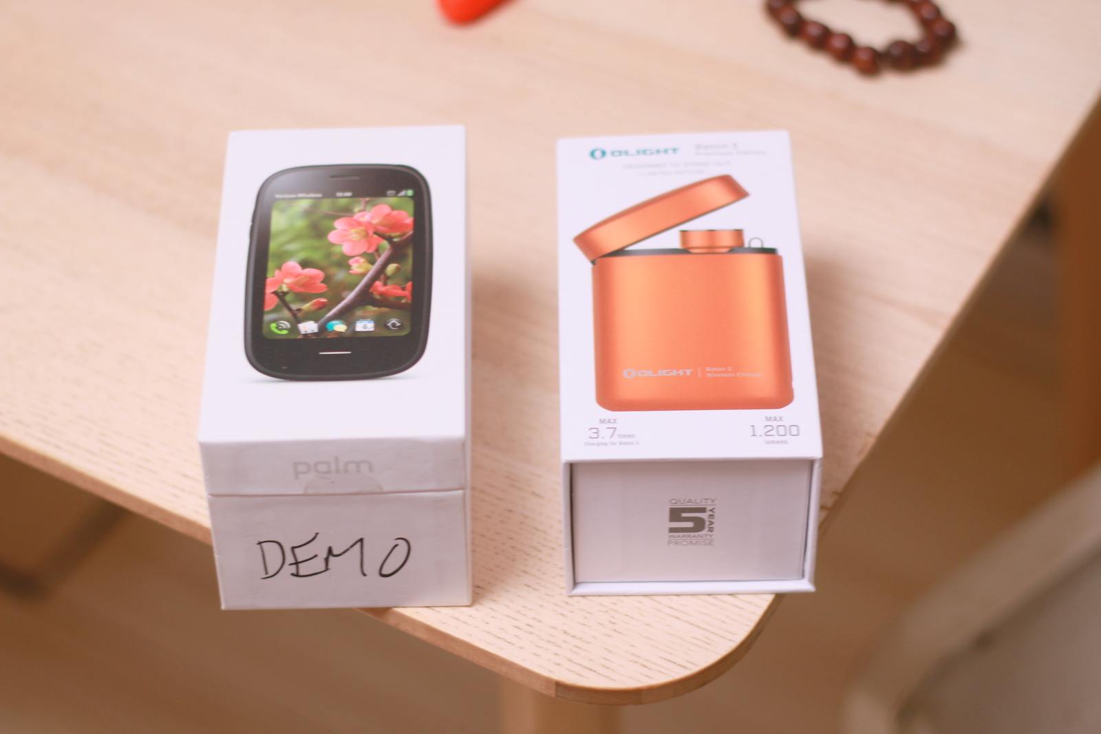 傲雷baton3手电筒特别版,傲雷baton3pro紫色