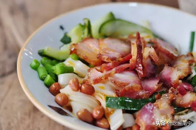 河池煮粉视频,河池煮粉图集