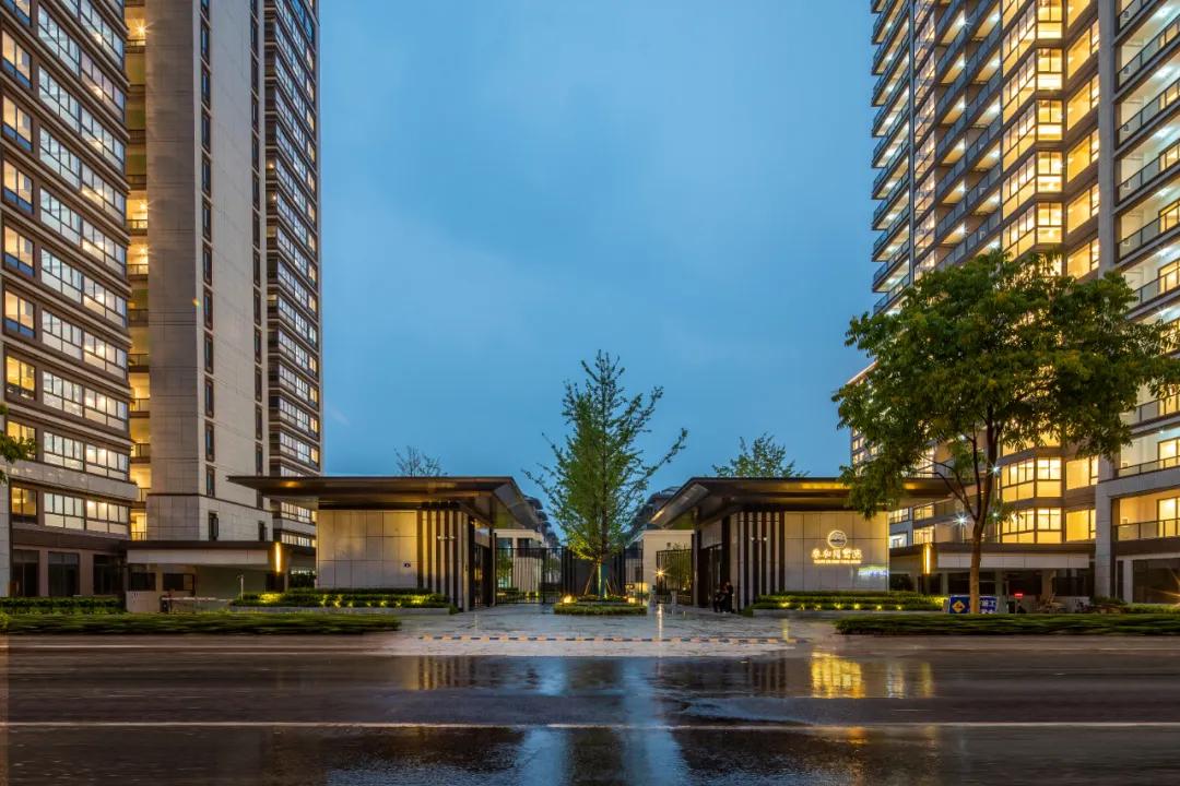 赚了！杭州一新中式小区实景颜值惊人，装标板块封王