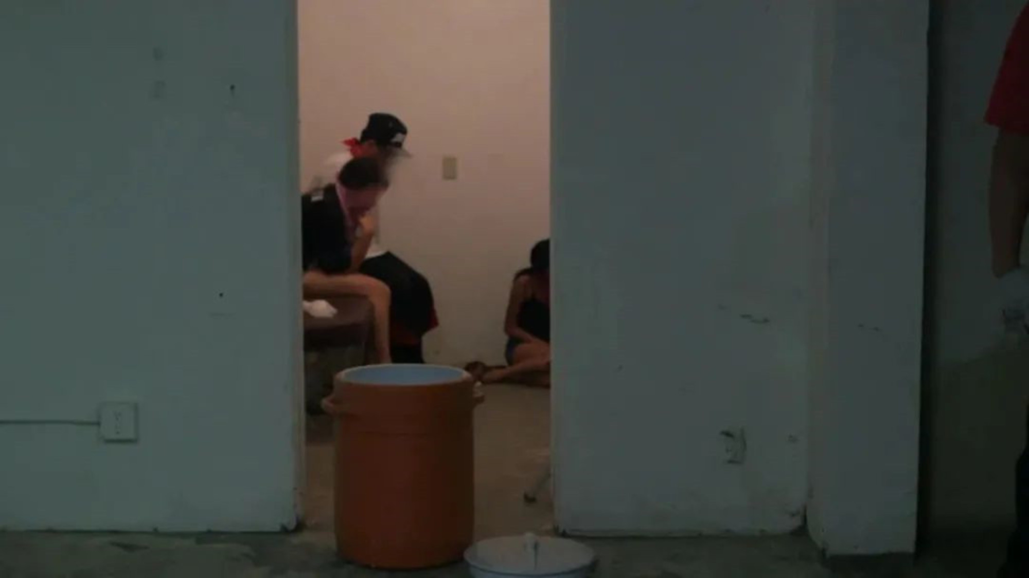 *交性**易,枪支贩卖,巨额赌博,这片揭开全球最危险交易场所内幕