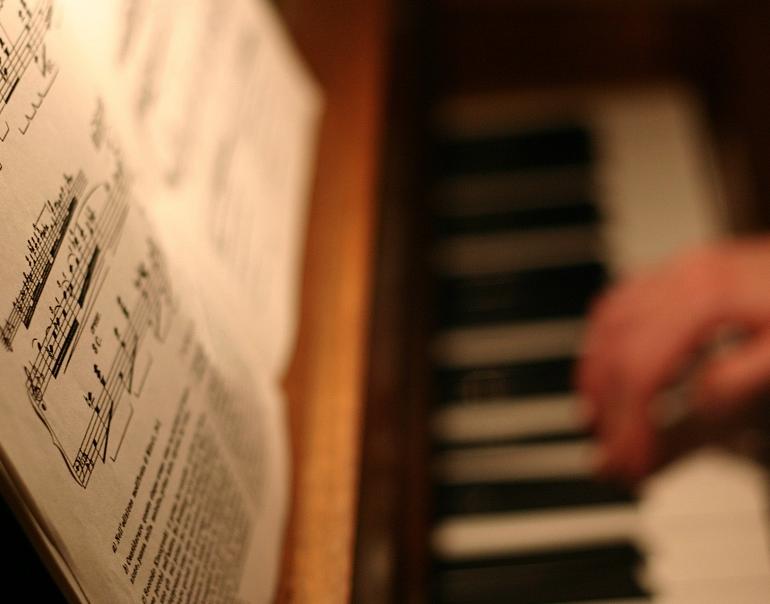 学好钢琴弹唱的方法,学好钢琴的十大秘诀