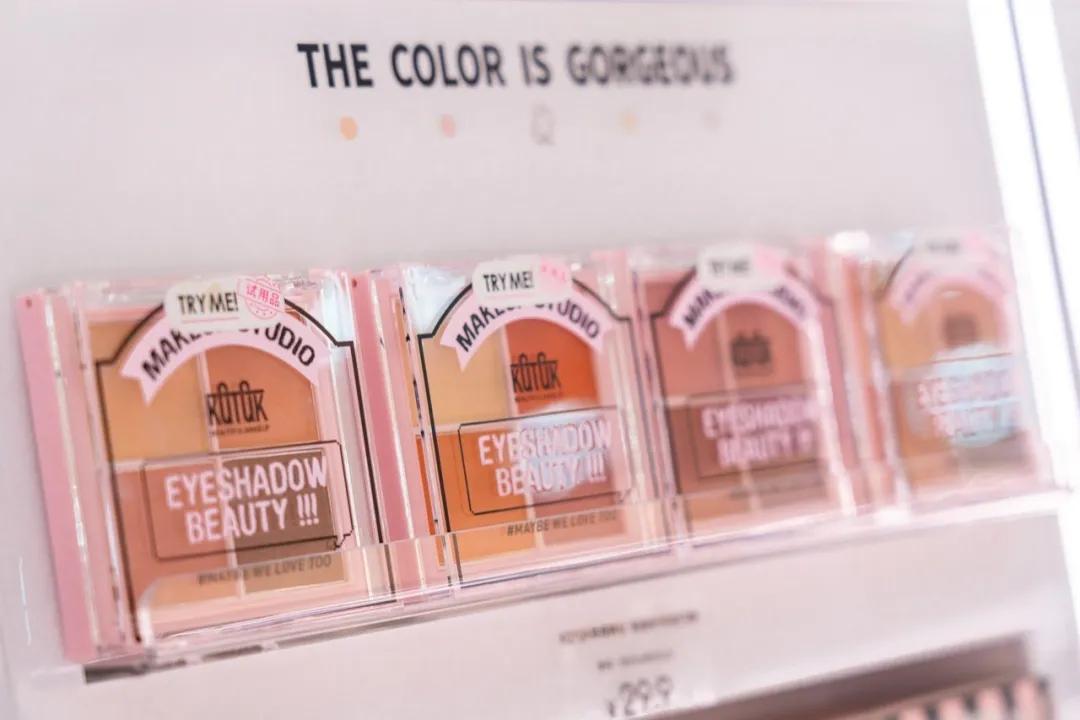 游乐园幼儿专用彩妆,100个欧美彩妆单品