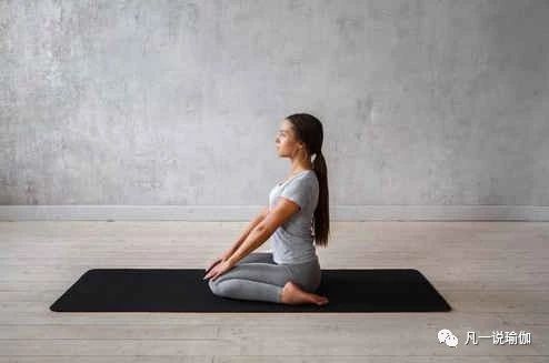 瑜伽中缓解膝盖疼方法,瑜伽坐角式膝盖疼怎么回事