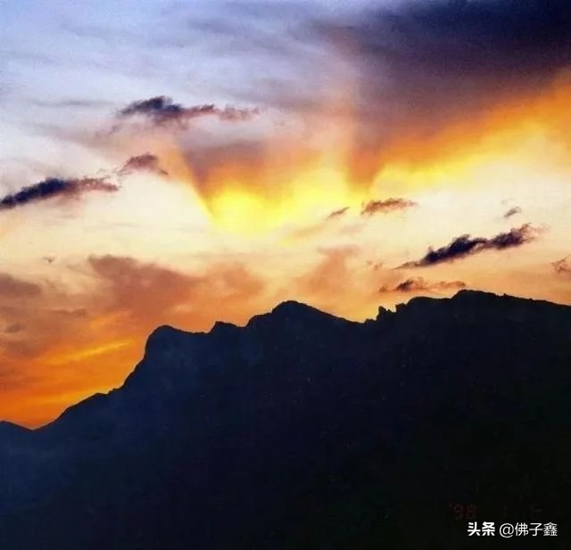 五台山寺庙一览表图片,五台山十大寺庙图片