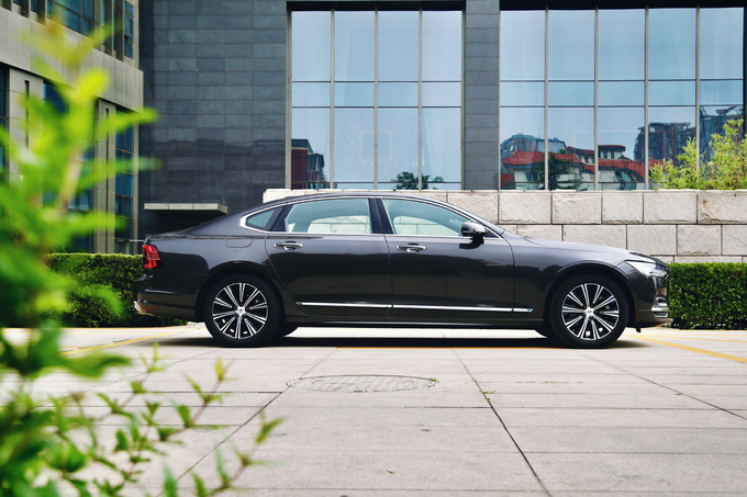 沃尔沃210测评,2017年沃尔沃s90至尊测评