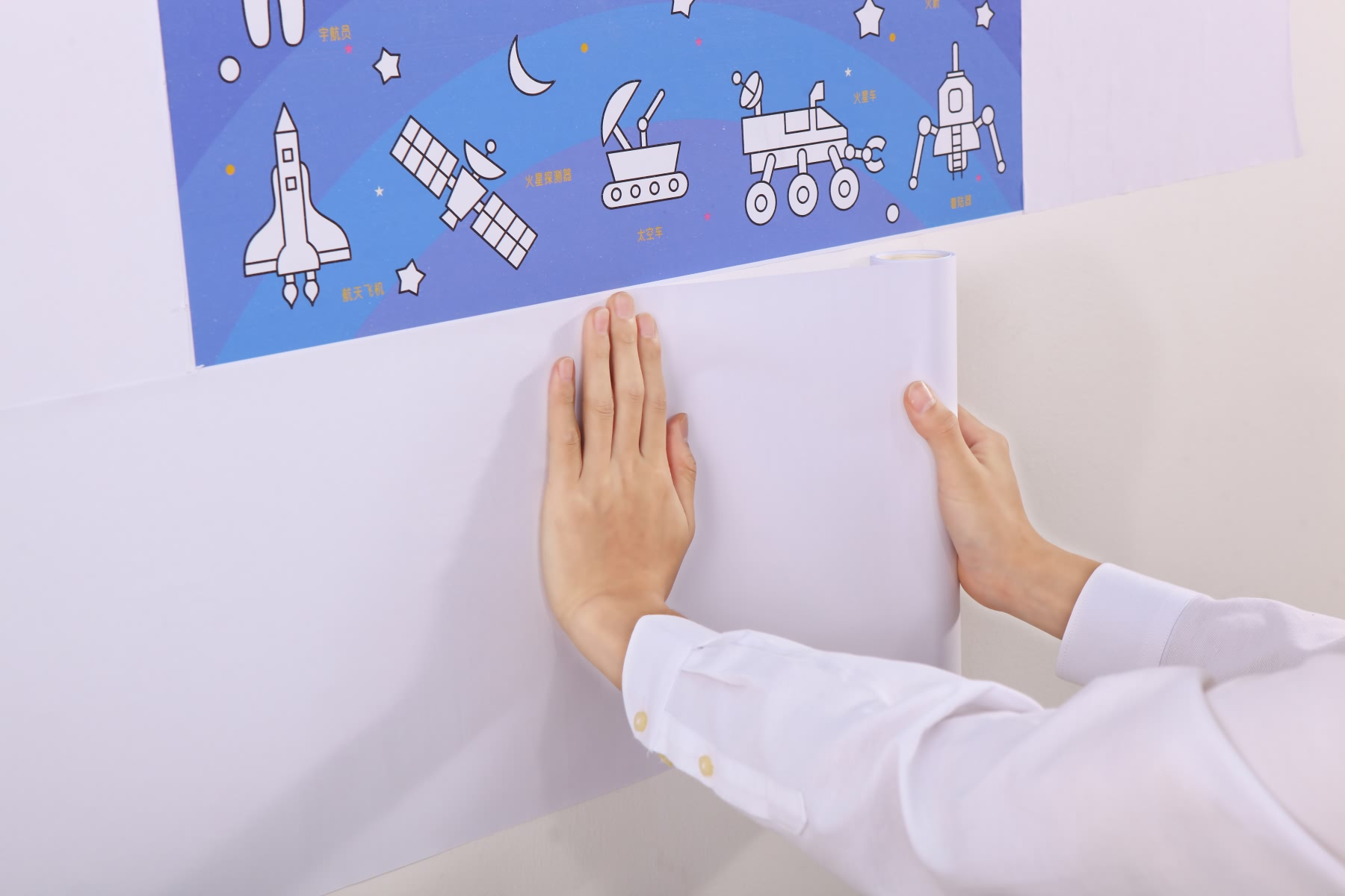 小孩用蜡笔在墙上乱涂乱画怎么办,小孩子乱涂乱画要怎么引导