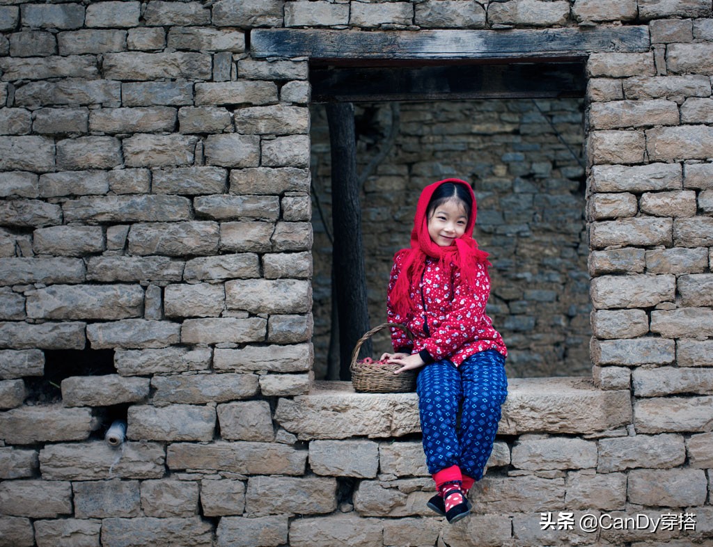 穿新衣迎新春,穿新衣拜大年