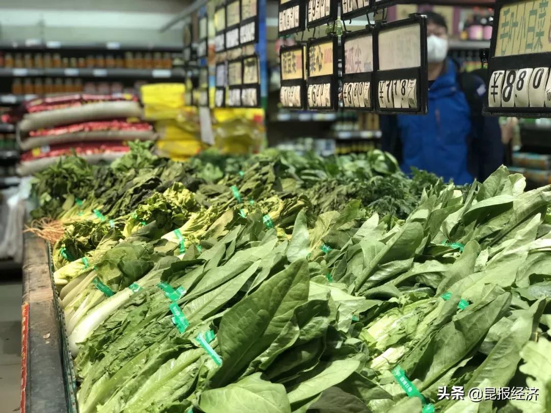 一线市场走访调研现场,一线商超生活物资供应