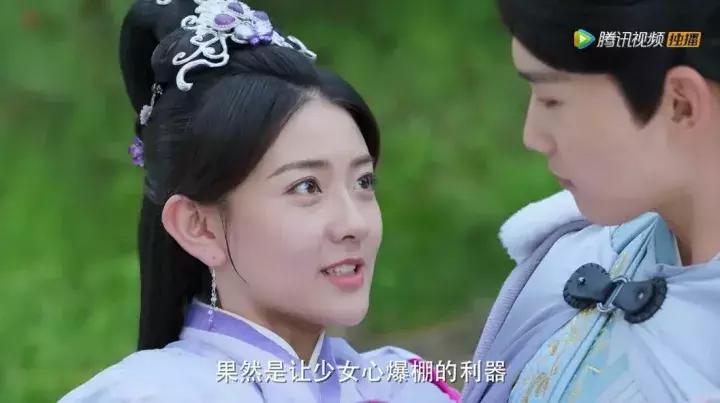 好羞耻！我熬夜刷完了一部主角不停接吻的无脑雷剧