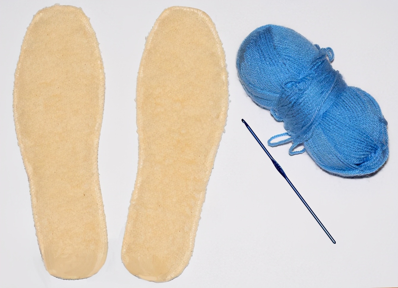 怎么用毛线做鞋垫花样,用毛线制作鞋垫
