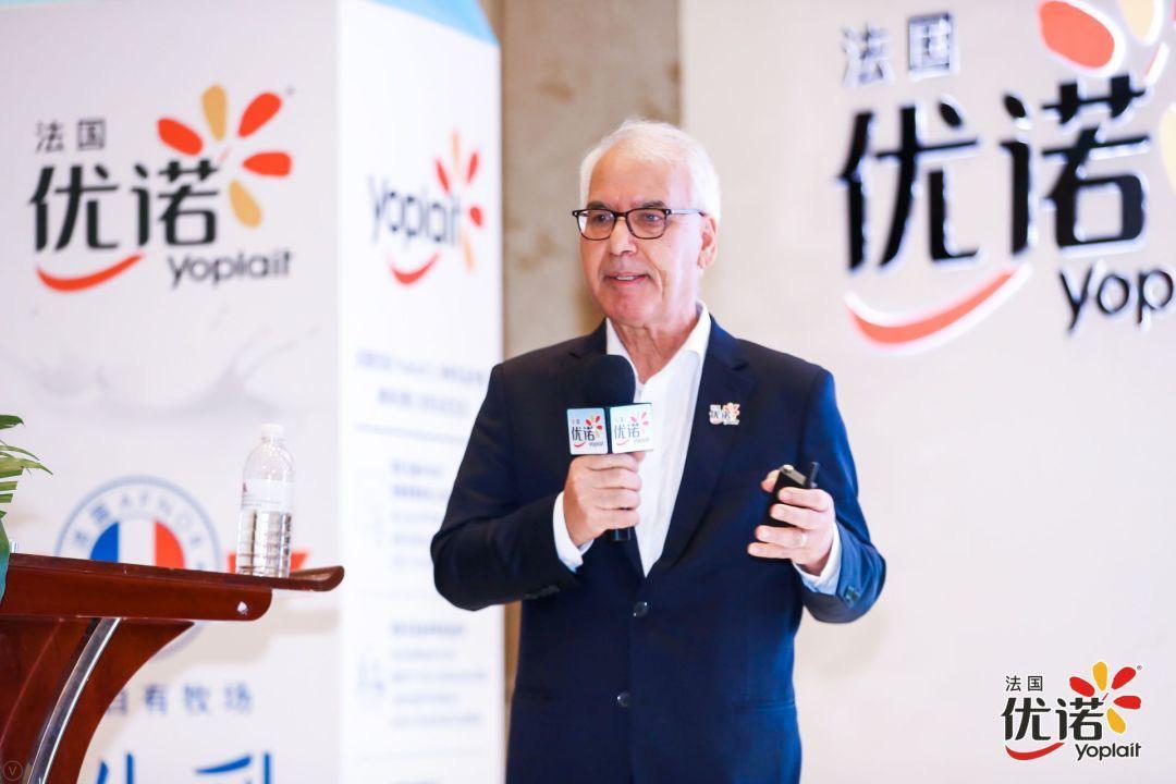 优诺高端牛奶,优诺鲜奶4.0