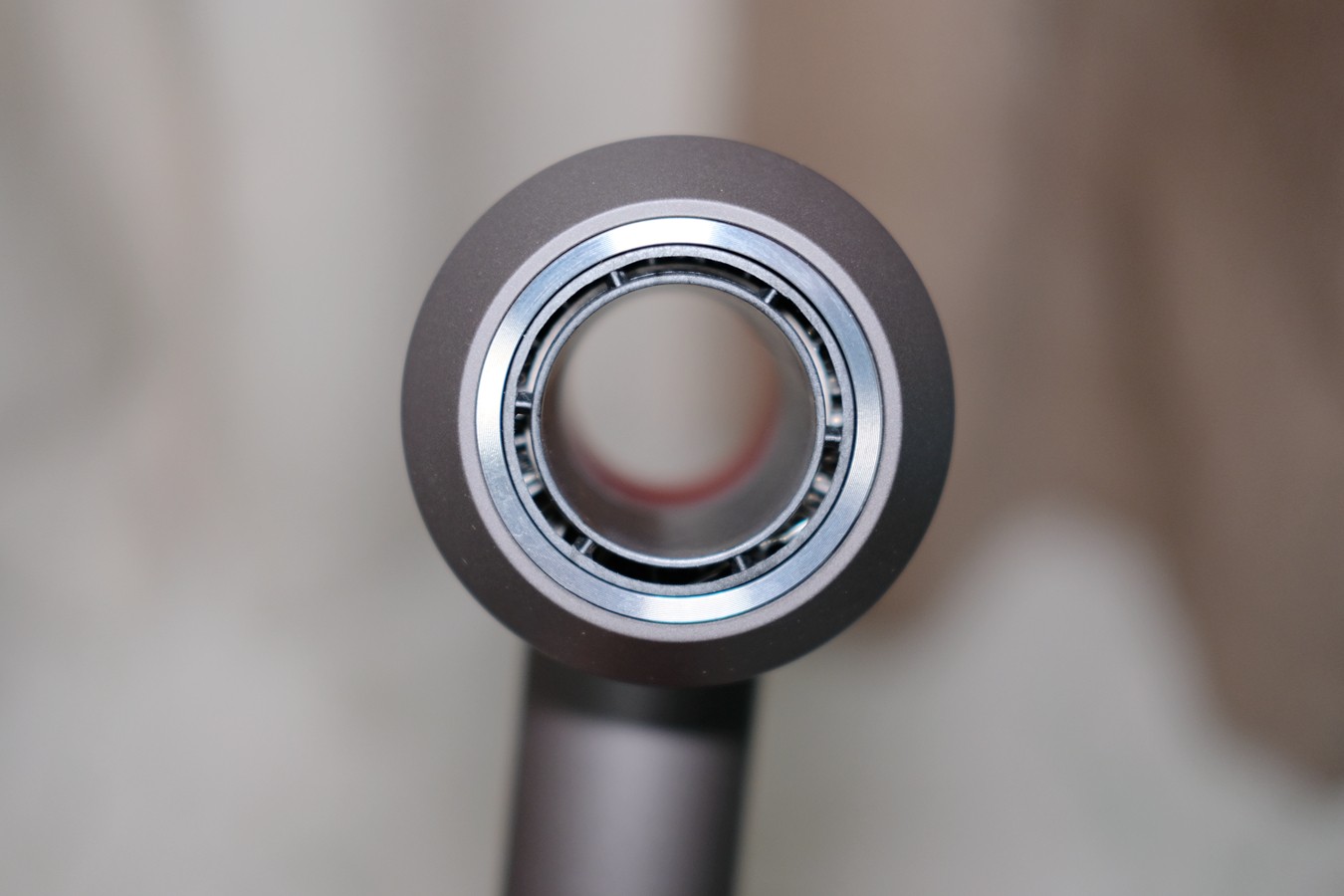 戴森吹风机hd03开箱,戴森吹风机hd08开箱体验