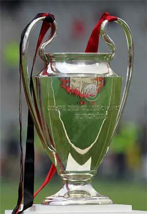 大罗欧冠全纪录,大罗为啥只踢了40场欧冠