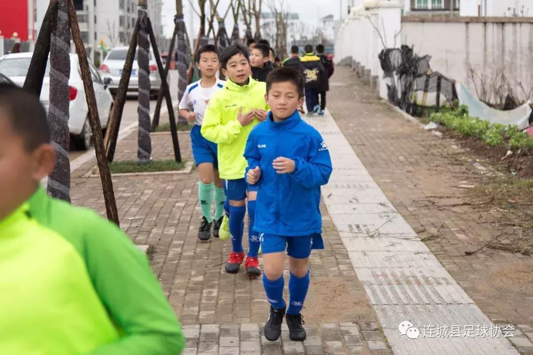 冠豸山旗舰足球俱乐部,冠豸山足球队