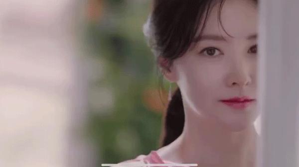 45岁李英爱近照曝光,最漂亮的冻龄女神李英爱