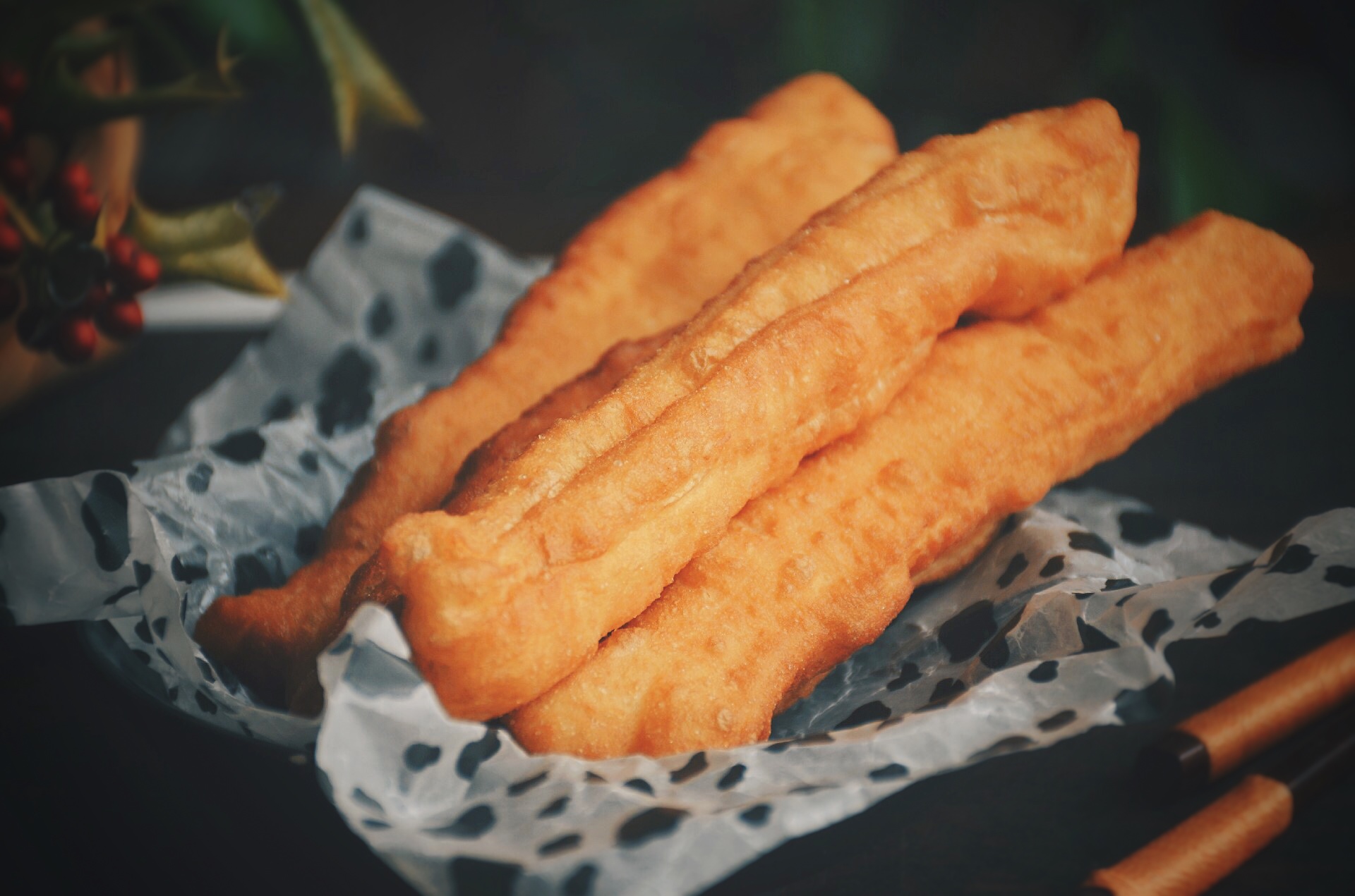 油条不打水线的技巧与配方,油条简单炸法