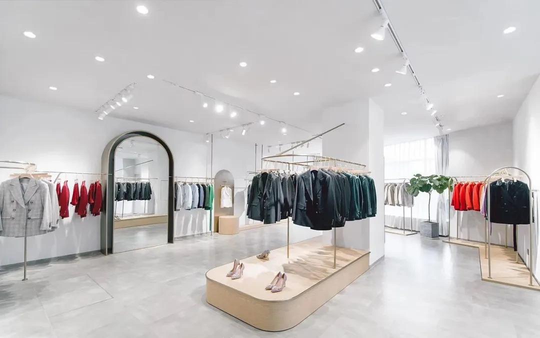 网红服装店装修效果图,35平服装店装修风格网红