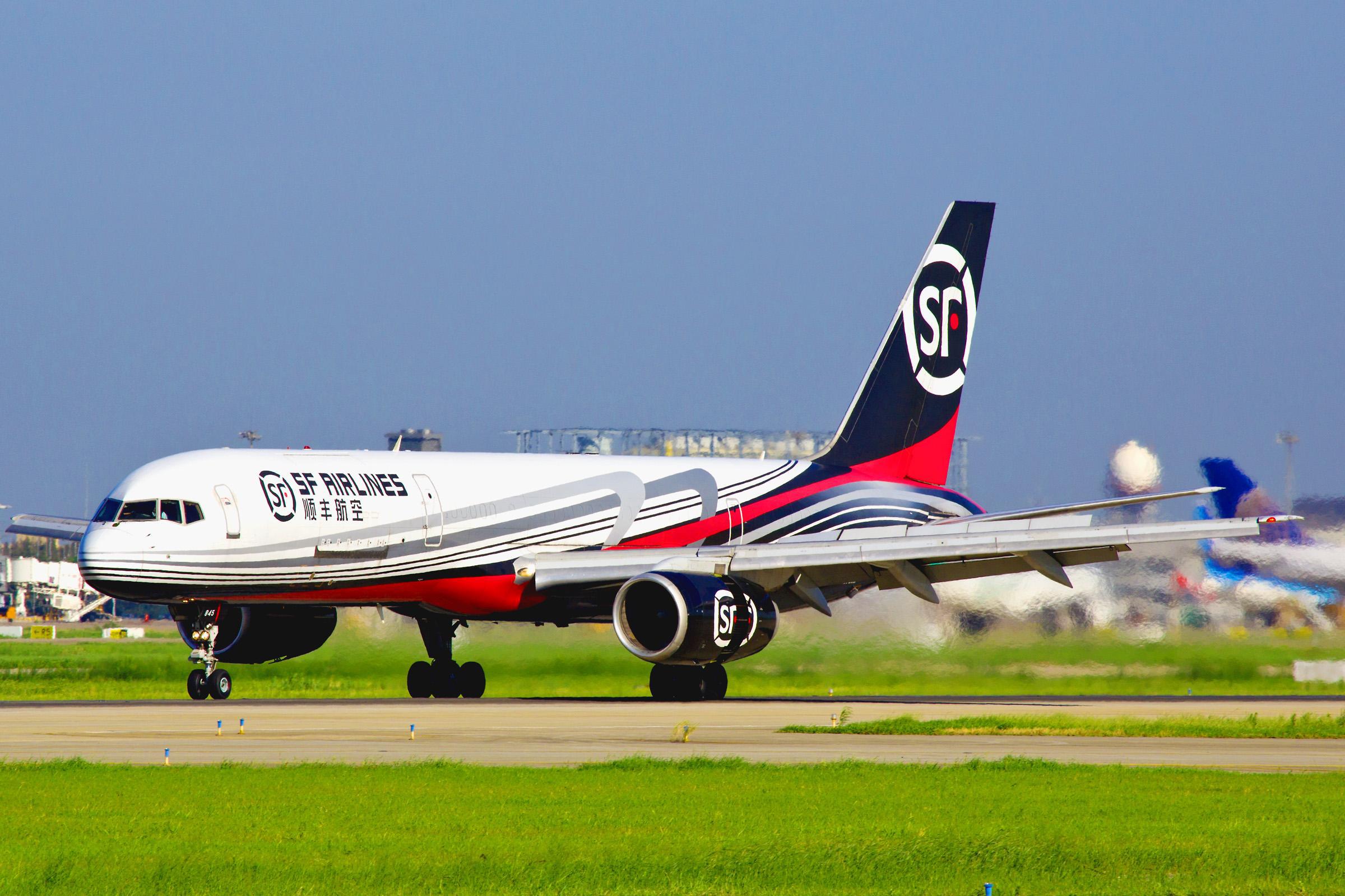 快递行业面临的微观环境,快递行业内卷严重