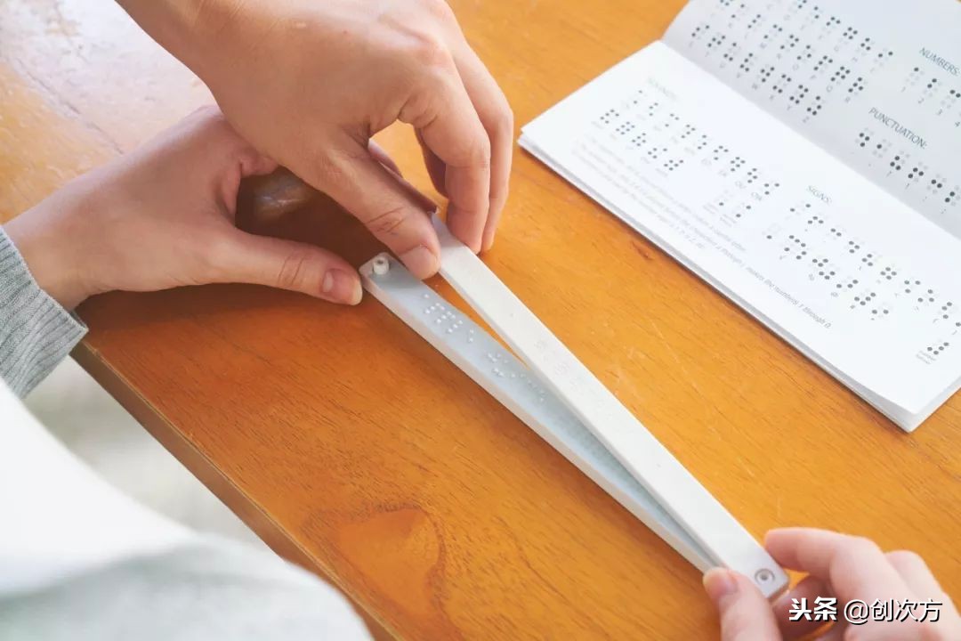 鍙惡甯︾洸鏂囨墦鍗版満,鐩叉枃鎵撳嵃鏈哄彲浠ラ殢韬惡甯﹀悧