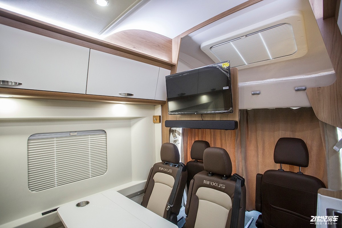 了解上汽大通maxusv90最新动态,上汽大通maxusv902023款2.0t短轴低顶