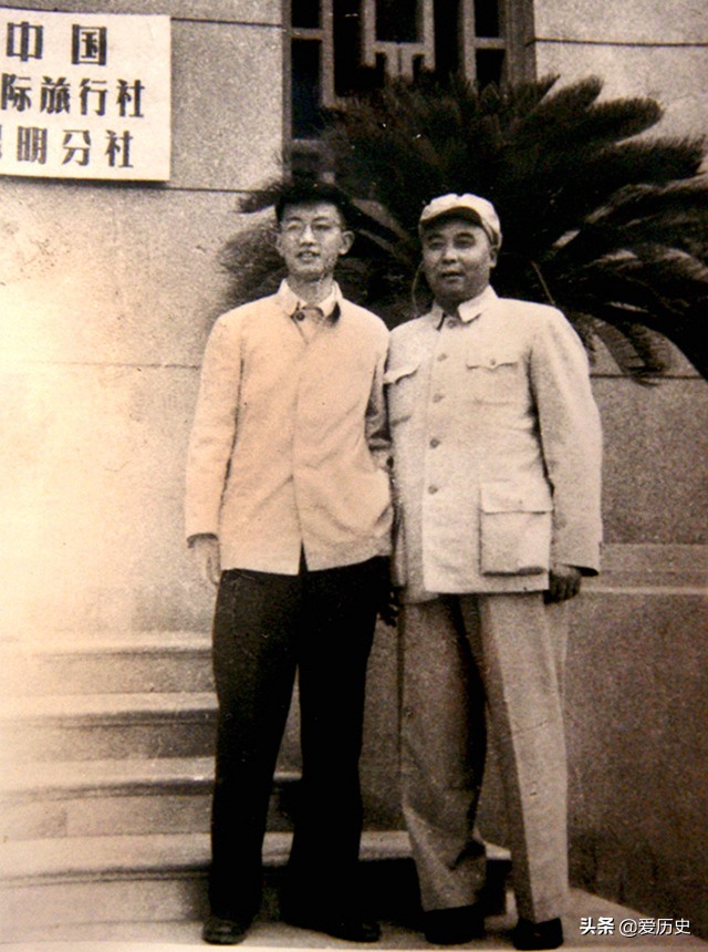 建国初期的“跨界男神”集学霸、体育明星于一身后成一代大家