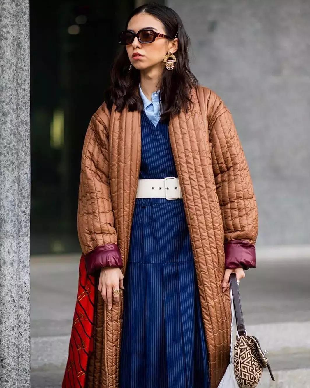 方领连衣裙冬天怎么穿,冬天也能穿的裙子