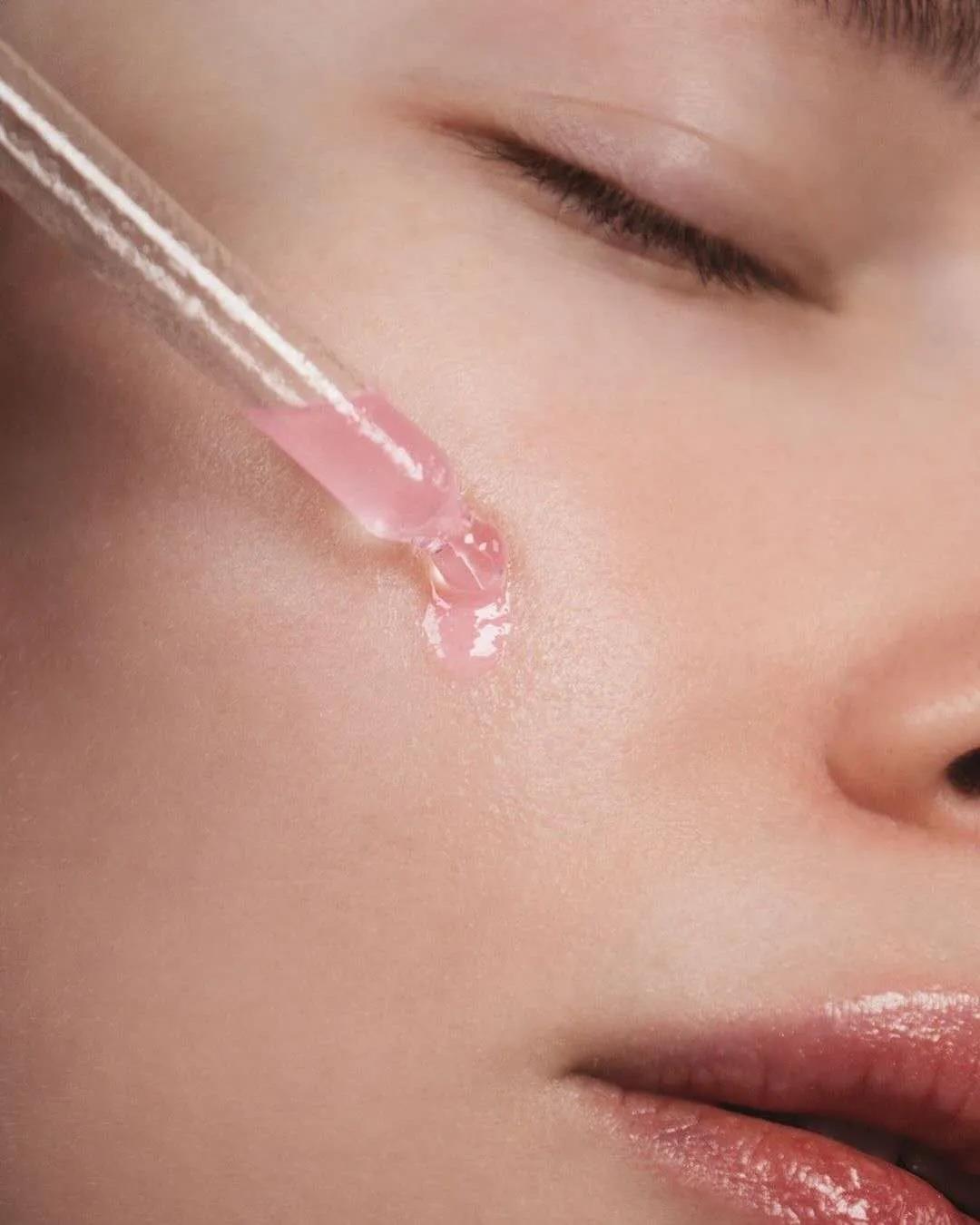 夏天必备的2个好物 (夏天必备好物 高颜值)