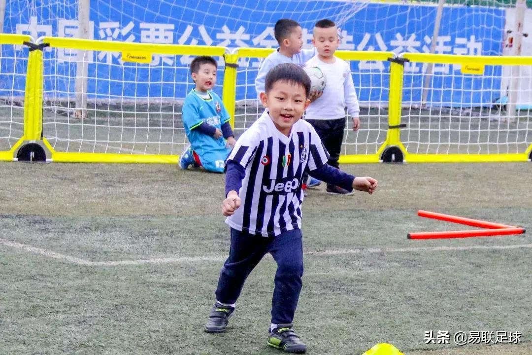 训练手记燃爆的易联球场，欢乐的足球小将！