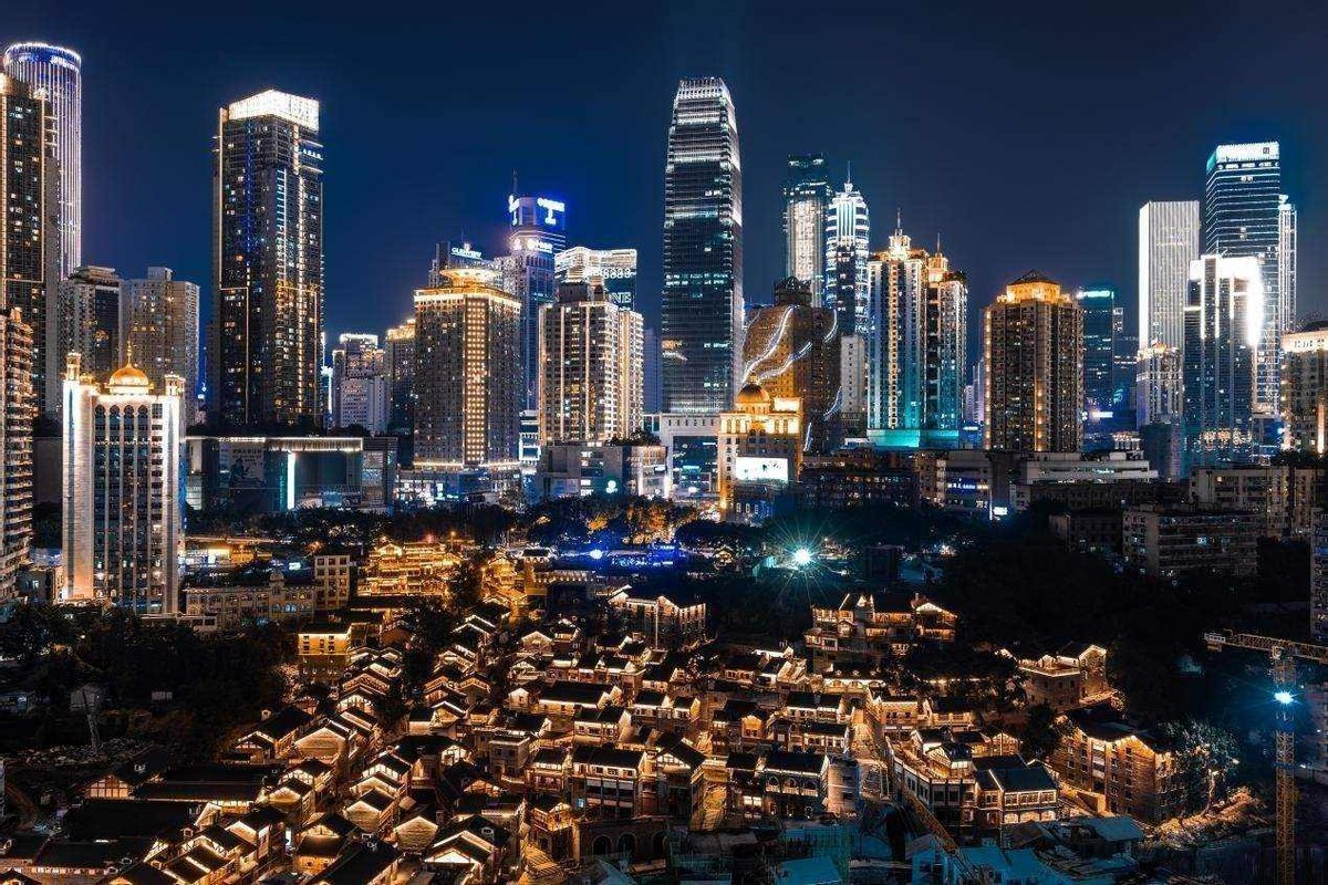 重庆的夜美得令人心碎照片,重庆的夜晚多么梦幻让人陶醉