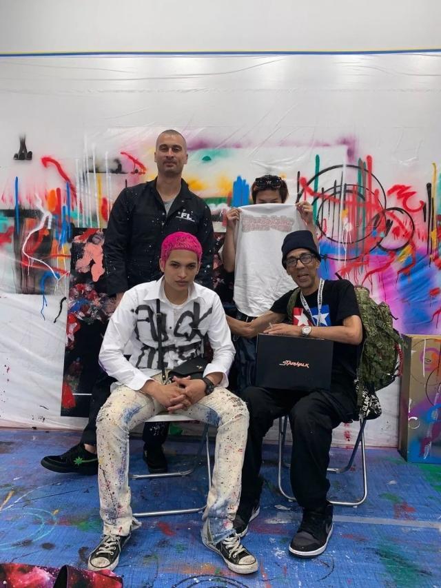 virgilabloh和侃爷谁成就高,virgilabloh与侃爷拥抱