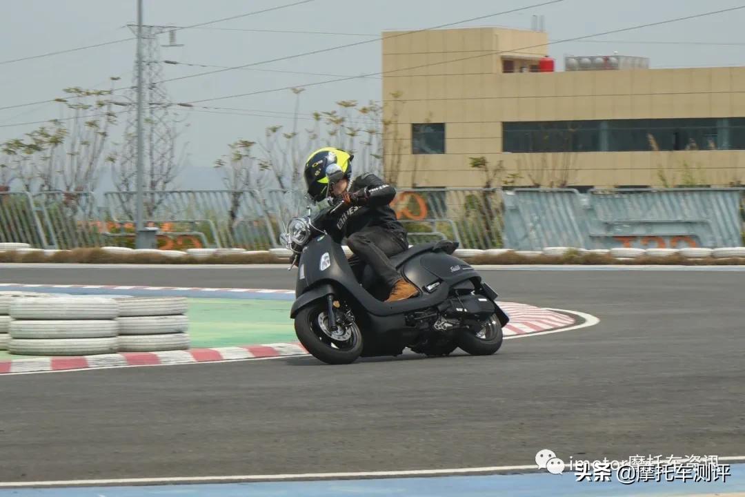 三阳fiddle150踏板,三阳fiddle4踏板配置