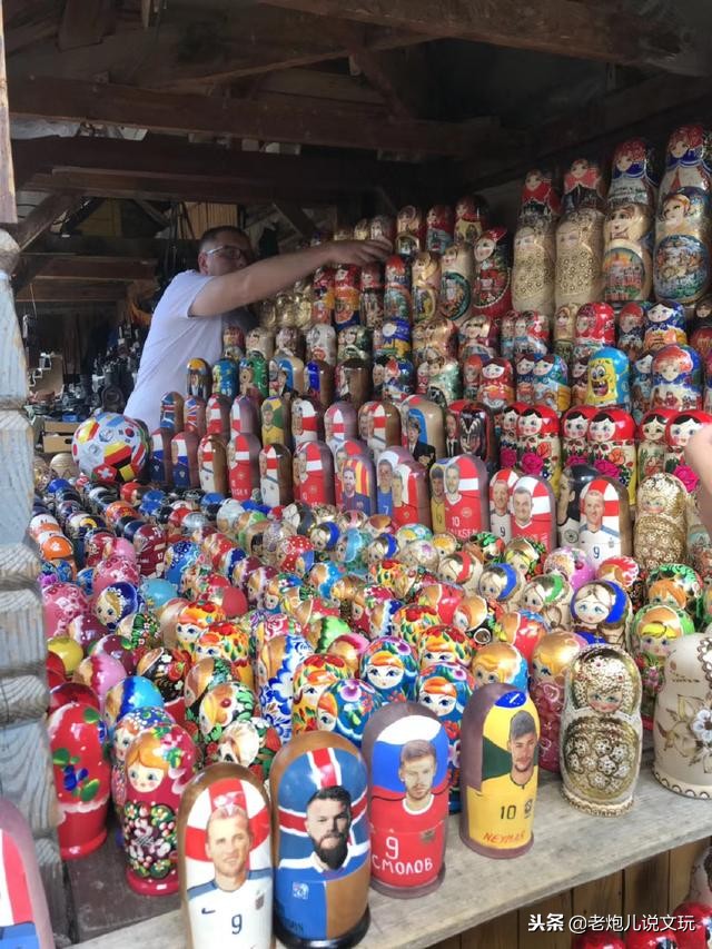 莫斯科也有一个“潘家园”二战*榴弹手**、*弹子**都卖