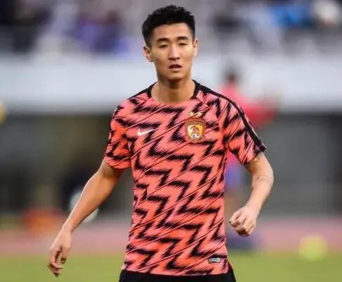 首秀破门的球星有哪些,首秀进球国足球员