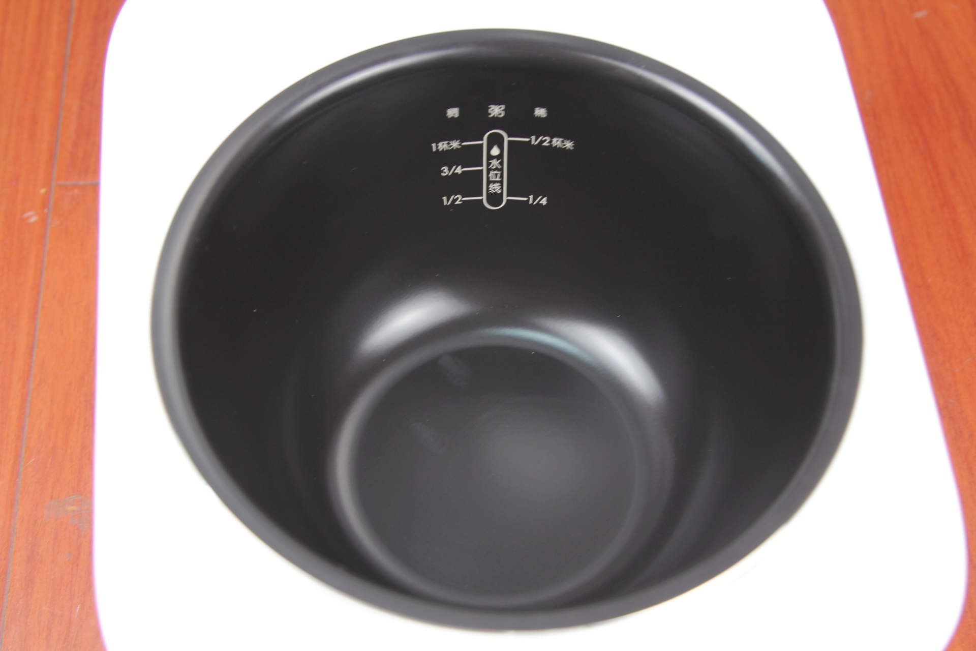 日本电饭煲做饭,日本电饭煲煮饭好吃的秘密