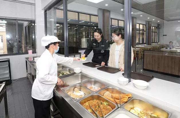 爱要爱到意想不到,暖警爱警从心开始