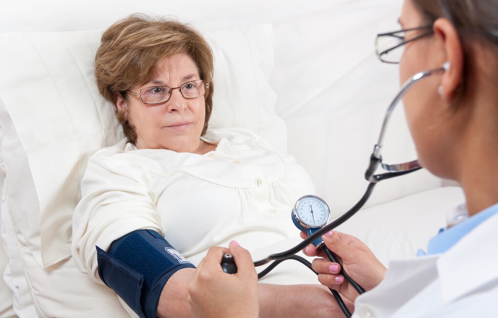 有高血压又有血管狭窄怎么办,高血压引起肾有问题看哪个科室