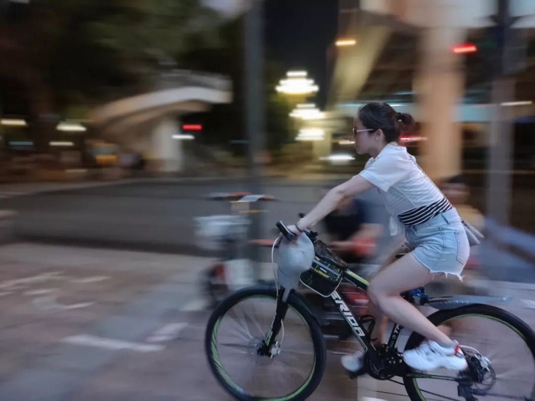 4800万像素前置手机,像素4800万以上的手机