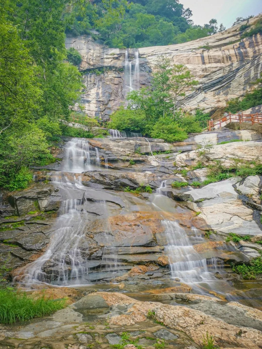 徒步穿越北驼梁完整版,穿越花海古道游记