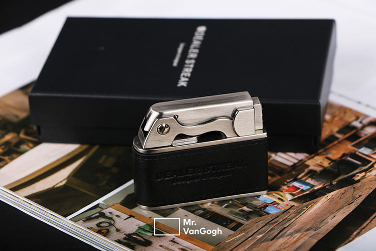 充电打火机超级迷人,打火机帅气可充电