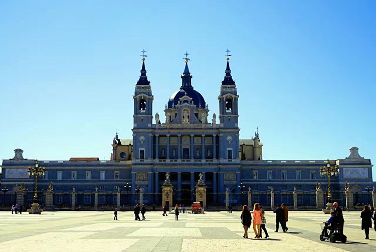 葡萄牙和西班牙哪个值得旅游,西班牙和葡萄牙旅游区别